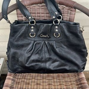 Coach Dual Handle Leather Purse shoulder/crossbody